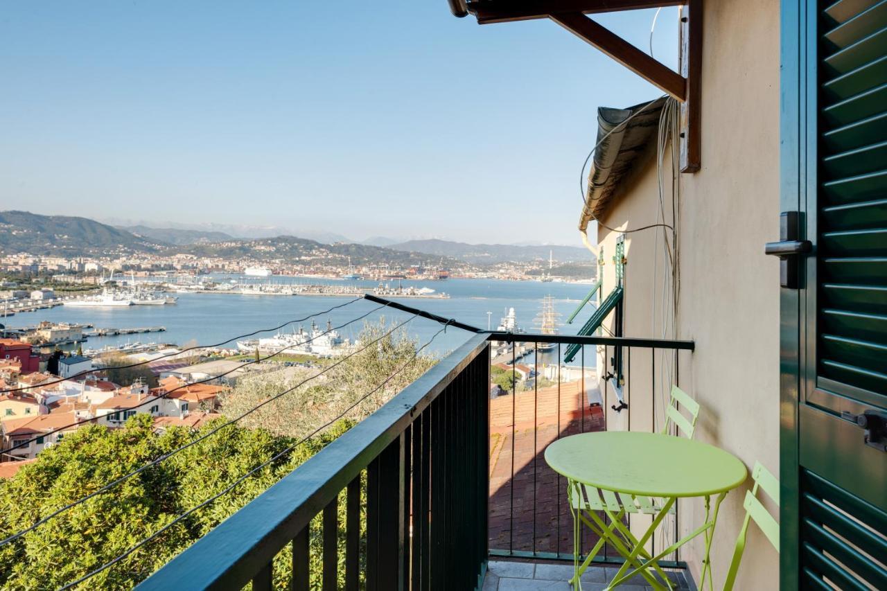 Le Viole Matte - Appartamento immerso nel Verde con Vista Mare La Spezia Esterno foto