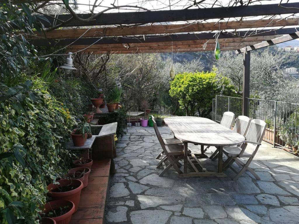 Le Viole Matte - Appartamento immerso nel Verde con Vista Mare La Spezia Esterno foto